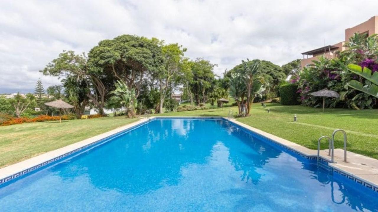 Apartamento Guadalmina Golf L Marbella Eksteriør billede
